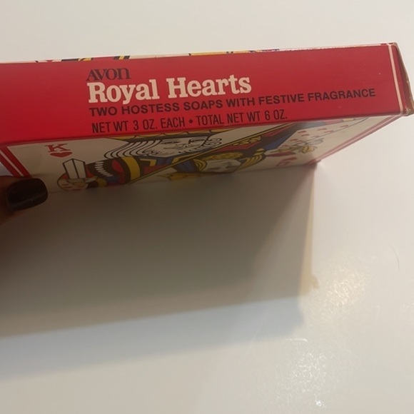 Vintage Avon Royal Hearts Hostess Soaps festive fragrance bar 3oz each 2pack - Picture 5 of 13